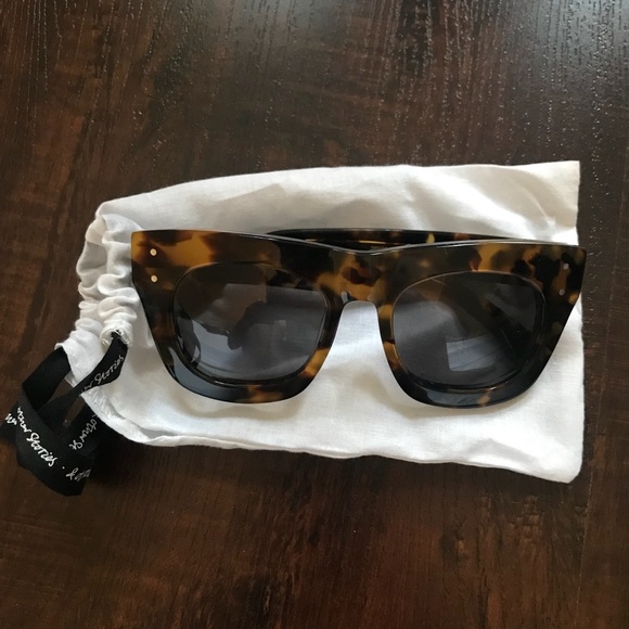 & Other Stories Accessories - & other stories sunglasses 😎